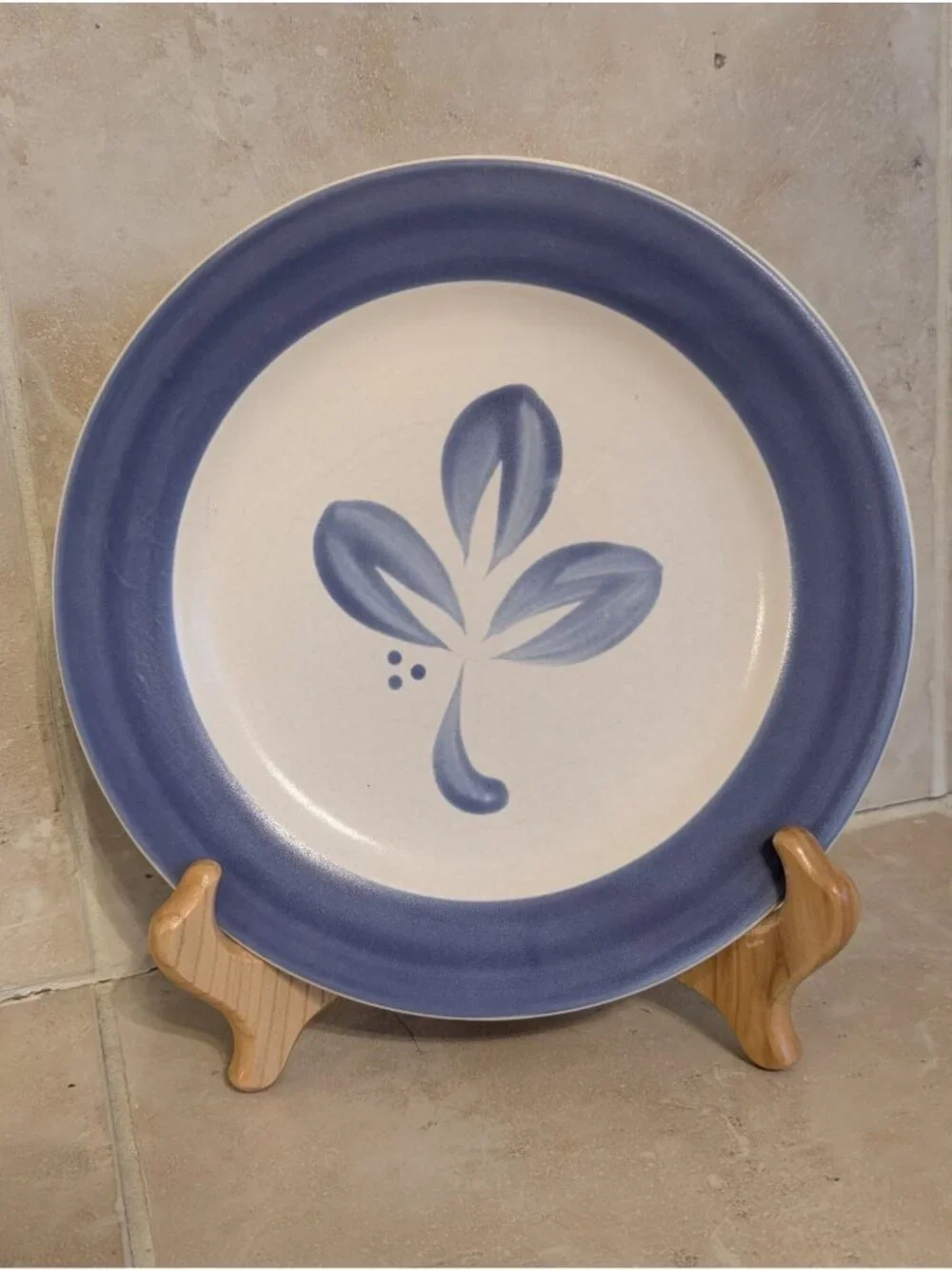Set of 2 Vintage Pfaltzgraff Villa Flora Salad Plates Stoneware Blue Leaf 90s